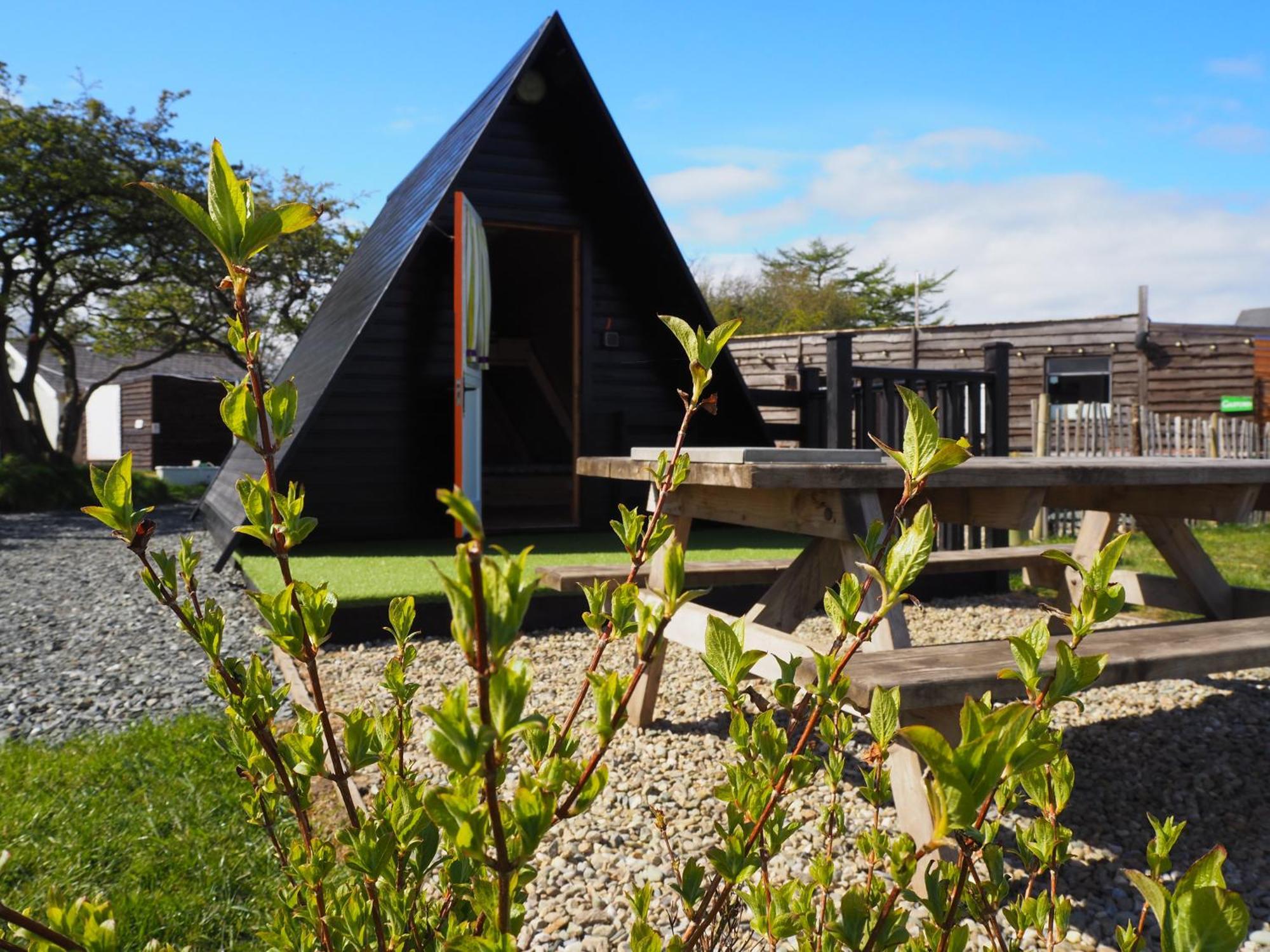 Hotel Carrowmena School House & Glamping Limavady Exterior foto