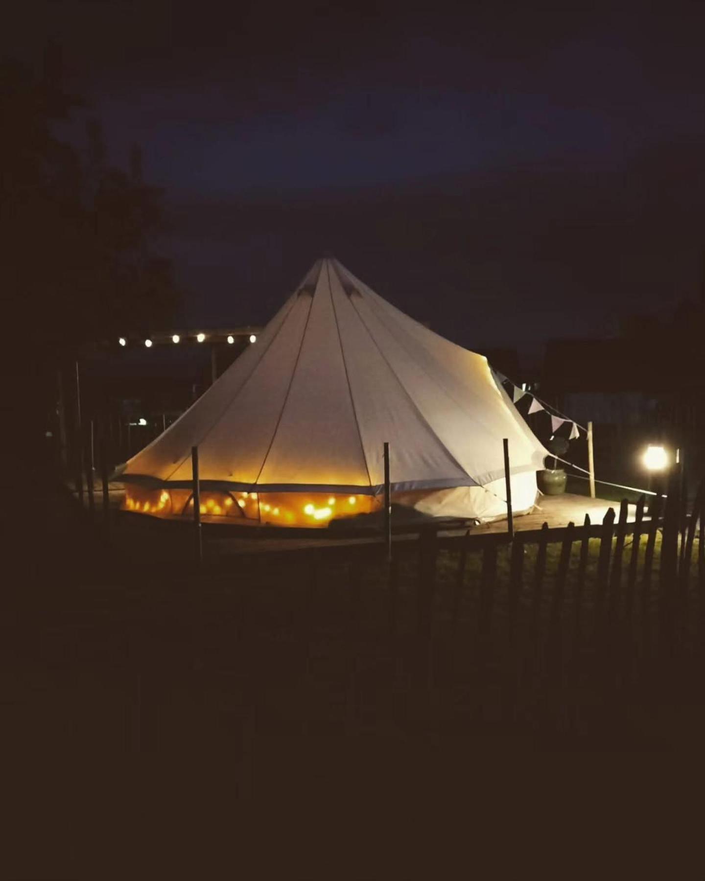 Hotel Carrowmena School House & Glamping Limavady Exterior foto